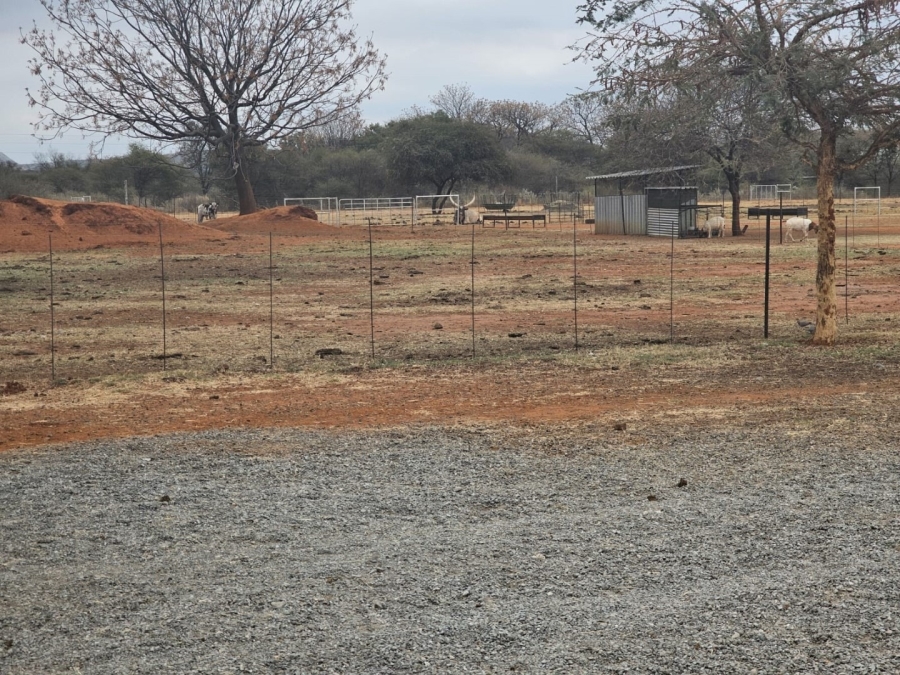 8 Bedroom Property for Sale in Rustenburg Rural North West